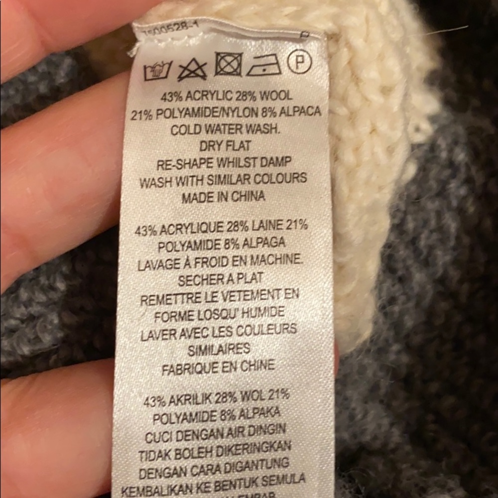 Tegan Sweater - Picture 6 of 6